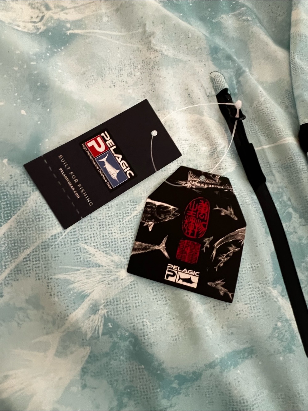 NWT Pelagic Chubasco Rain Jacket - Picture 7 of 10